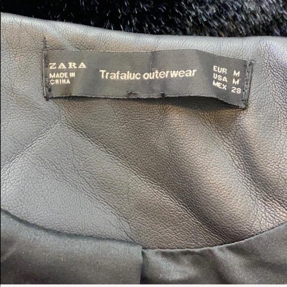 Zara Trafaluc Black Faux Fur Coat Size M - Picture 6 of 7